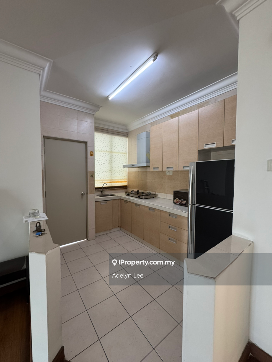 Subang Avenue subang jaya 3 room for sale