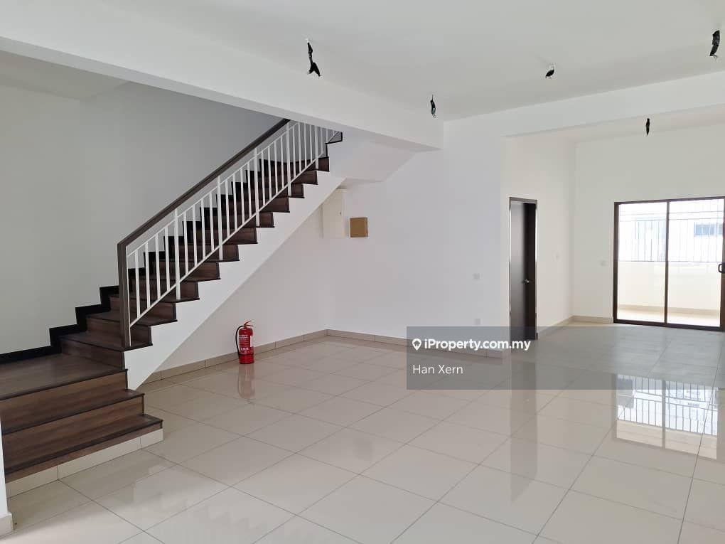 2-Storey Terrace House at Lyra 2, Bandar Bukit Raja for Sale
