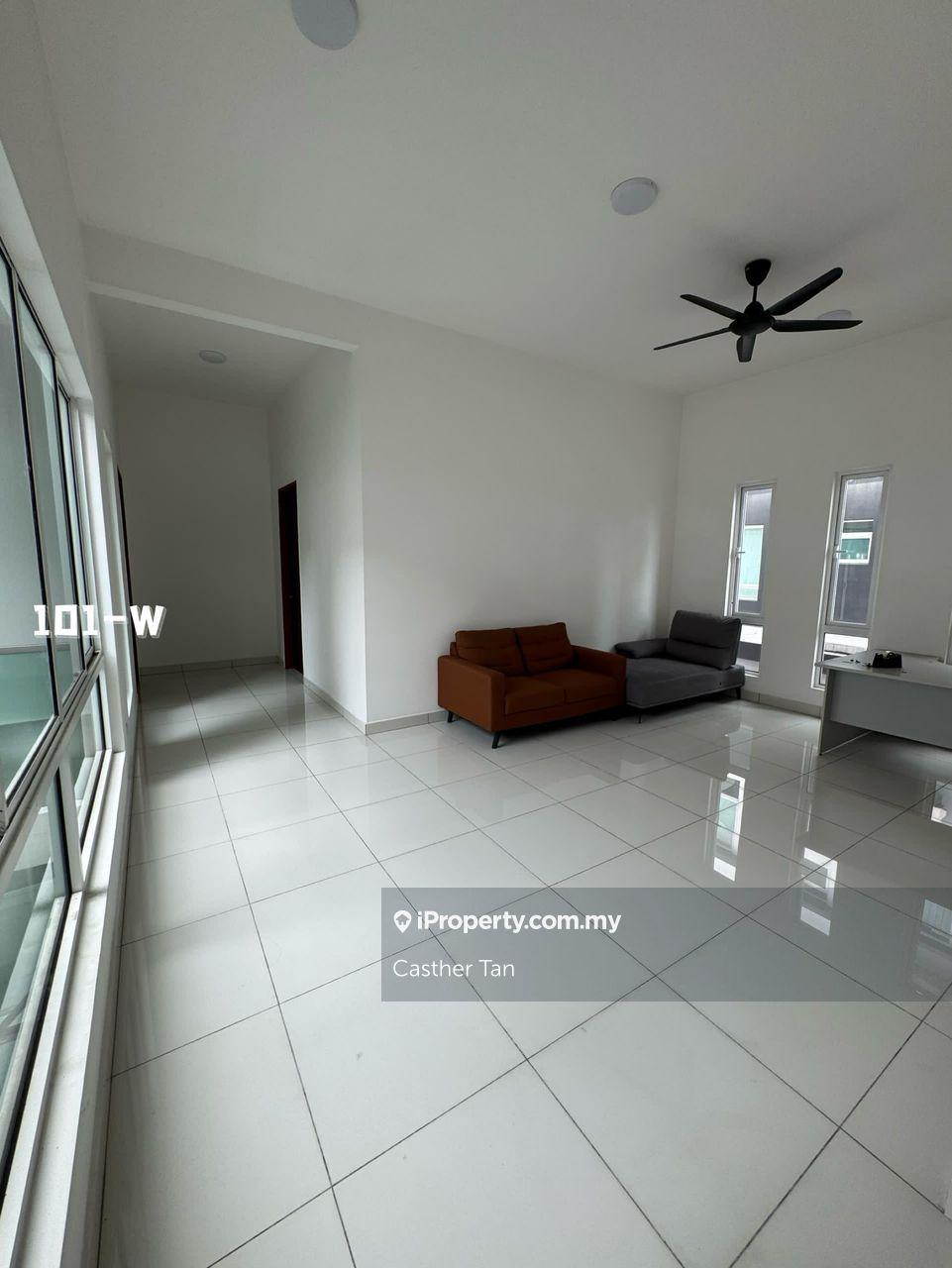Limited Triple Sty Bungalow Basic Unit at Ambang Botanic 2, only 6k!