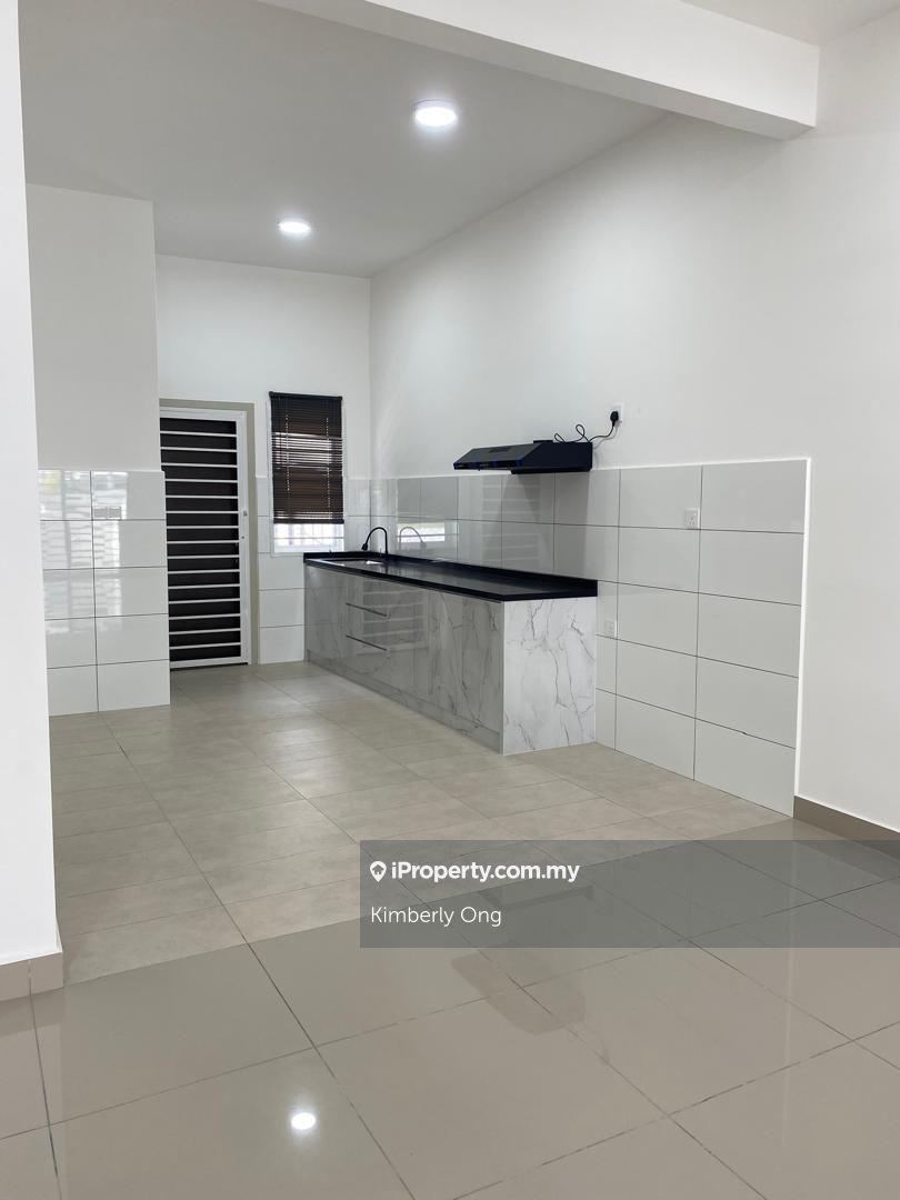 Brand New House Nilai Impian For Rent