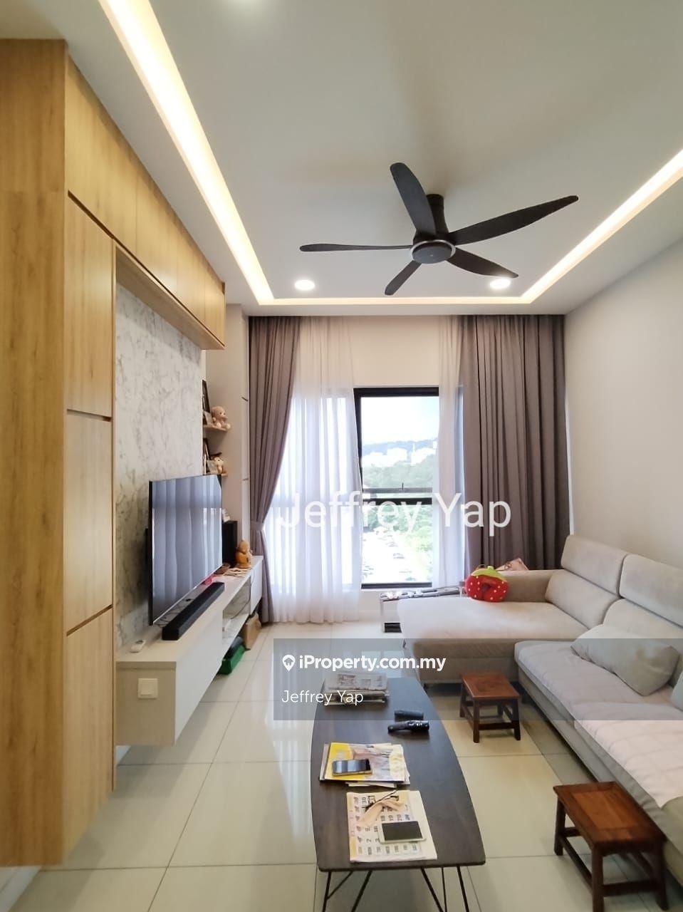 Le Pavillion bandar puteri for rent (3 Rooms Fully Furnished )