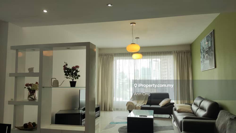 Verticas Residensi / 2r2b2p