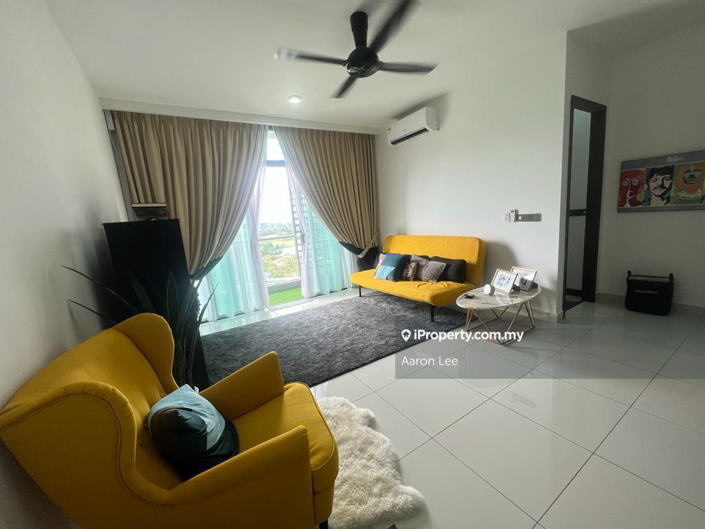 Limited 2 bedrooms Walking Distance To Bus stop