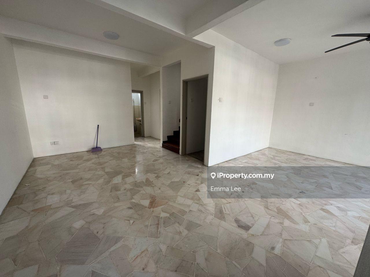 Good Location Double Storey Unit