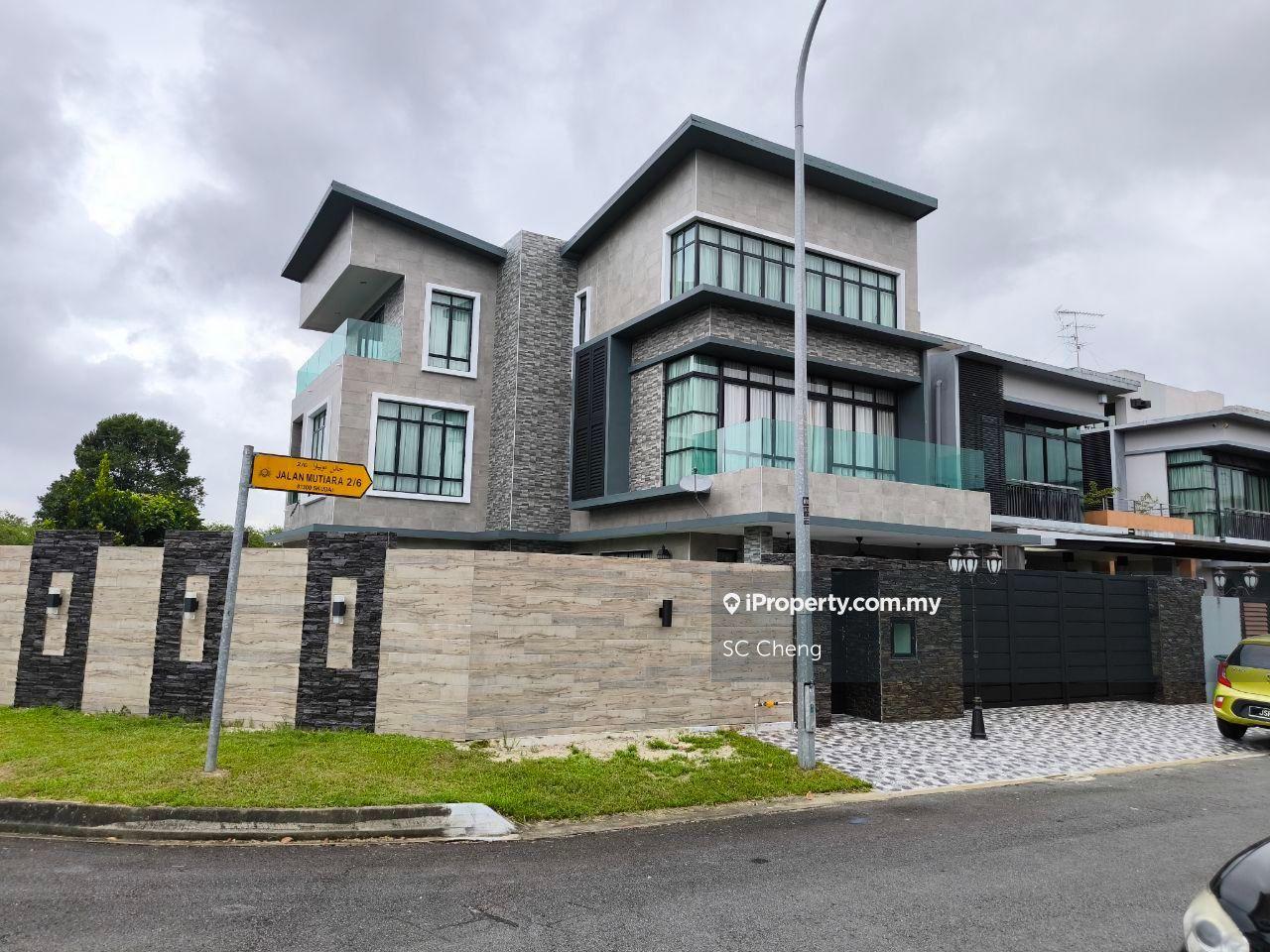 3 Storey Cluster House @ Taman Mutiara Mas Opal