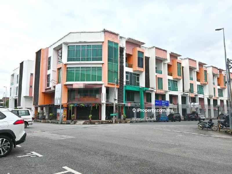 Bercham Pusat Perdagangan Tasek Indra 3.5 Storey 2 Adjoining Shop Lots