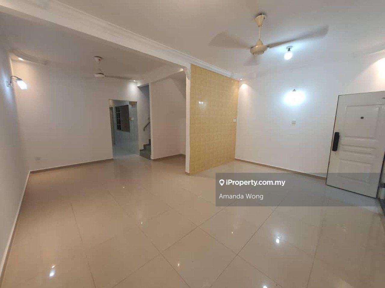 Double storey terrace house at Puncak Jalil Puj 1 for sale