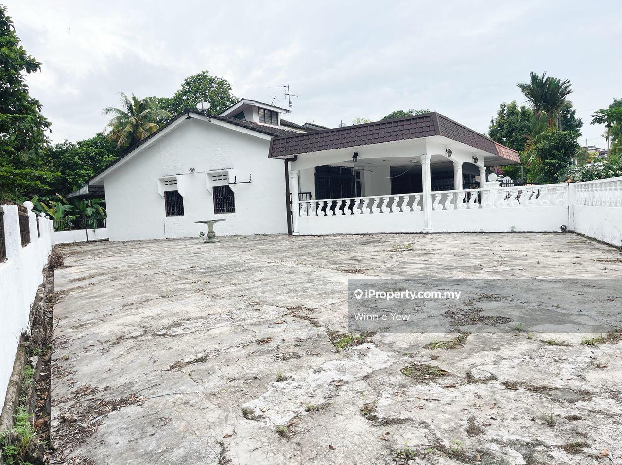 Single Storey Corner Lot Taman Bukit Kaya Seremban, A.S.T Serenban