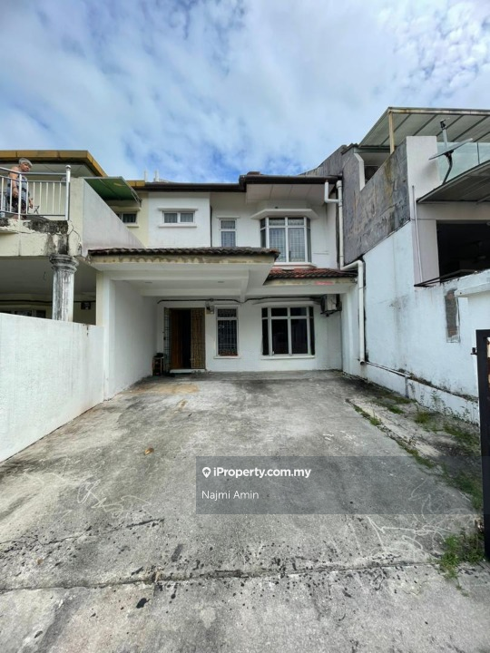 Below Market 2 Storey Terrace Freehold Bandar Mahkota Cheras