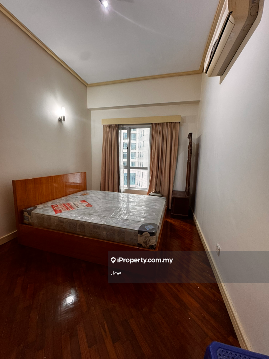 Suasana Sentral Condominium for Sale !