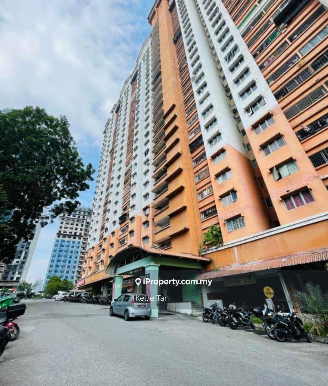 Apartment Flora Damansara For Sale