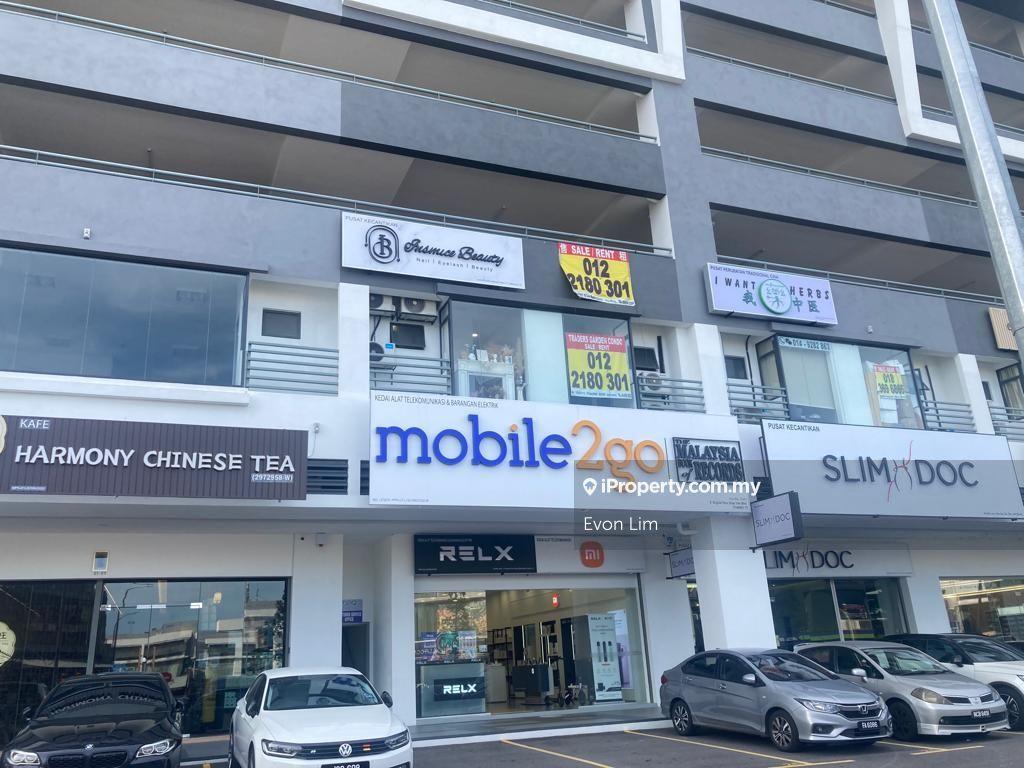 Shop for Rent