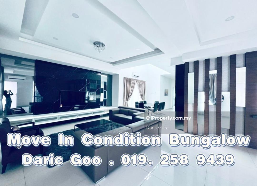 3 Storey Bungalow At Kayangan Villa Taman Kota Bendahari Melaka. 