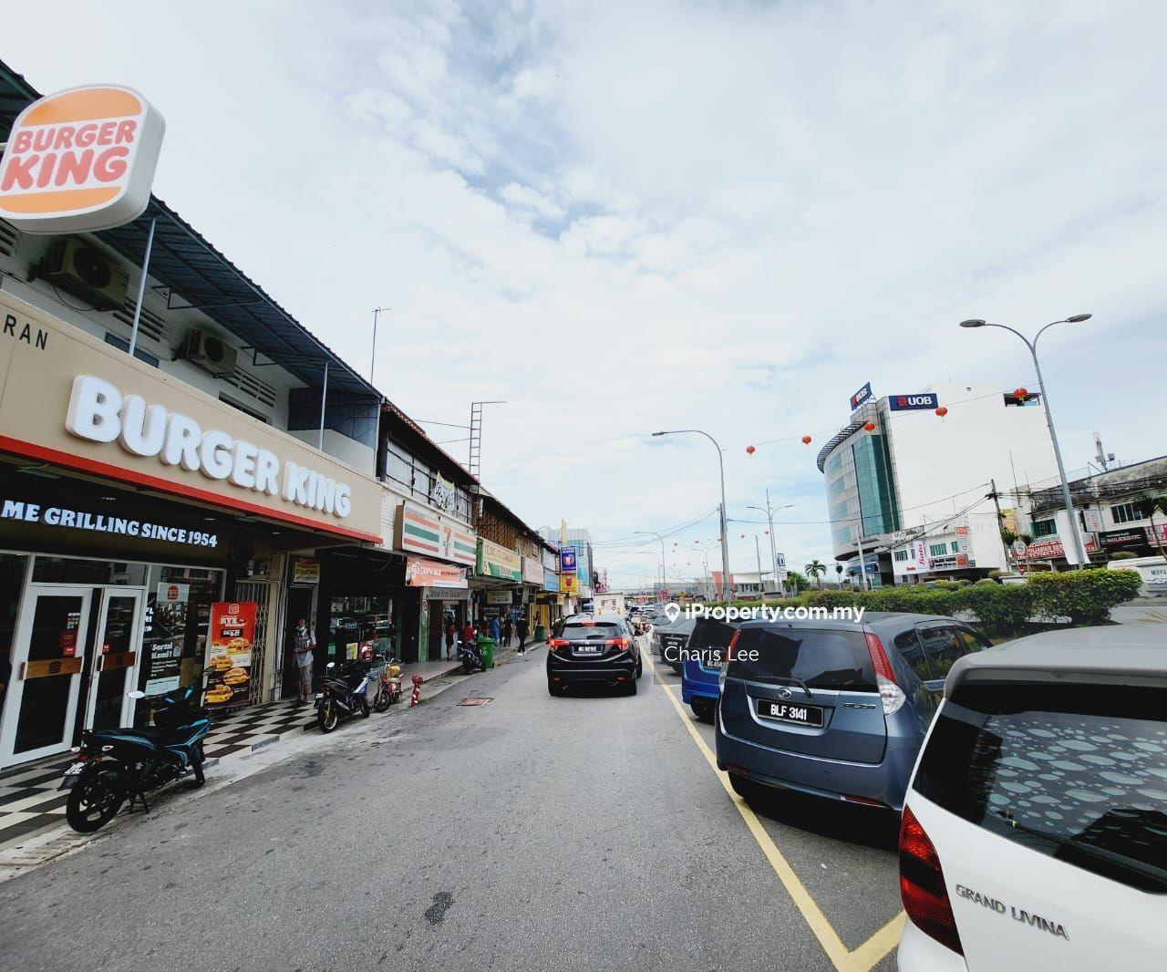 Facing Main Road Jalan Othman. Lease extended. Tenanted