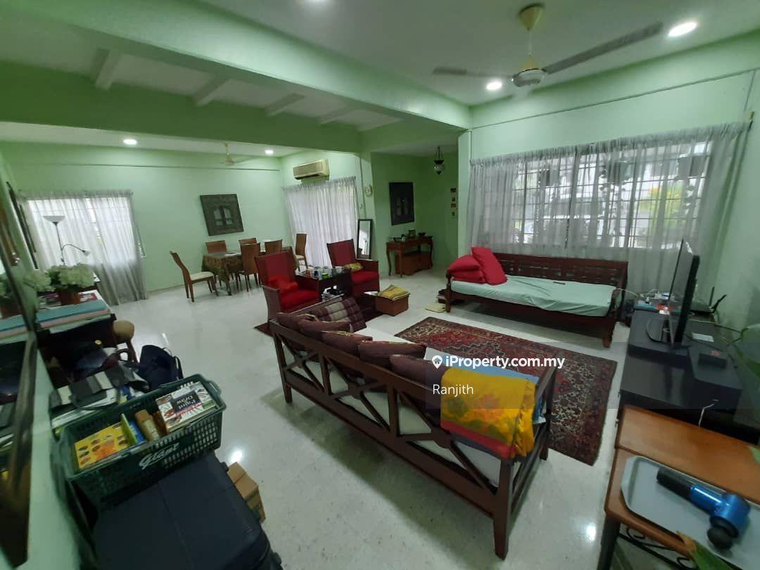 Semi Detached 2 storey house at Kelana Jaya for Sale