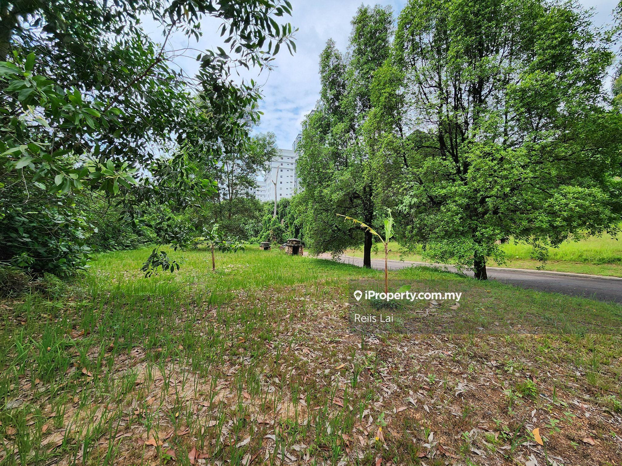 Bungalow land Bukit Desa