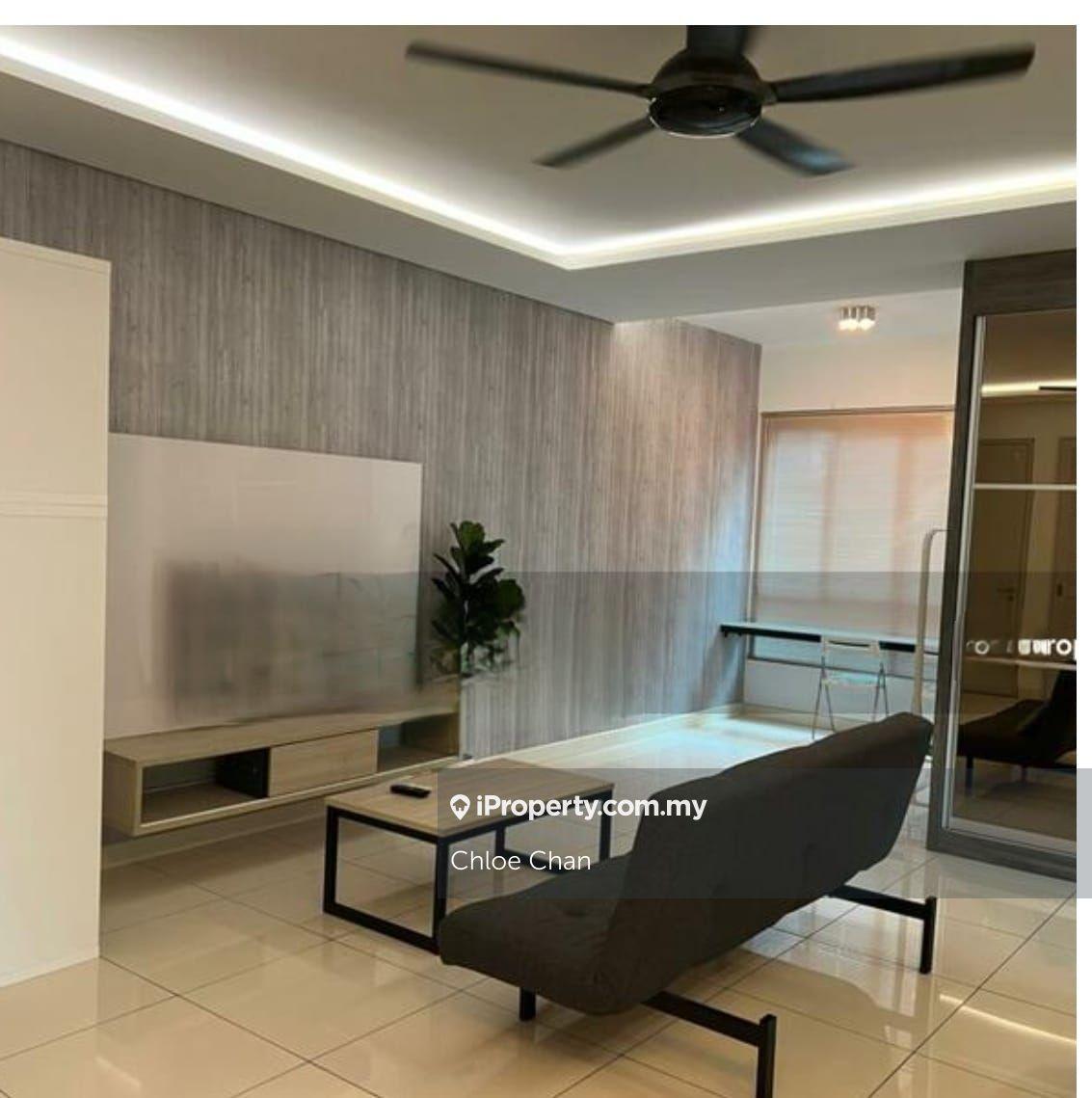 V Residence 3 @ Sunway Velocity 953f 2r2b Near MRT Unit For Rent