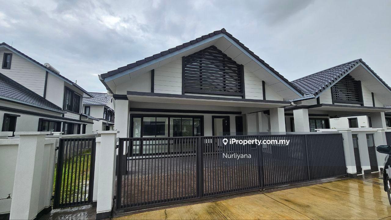 Semi D House For Sale Hevea Elmina Garden Shah Alam near Subang Bestri