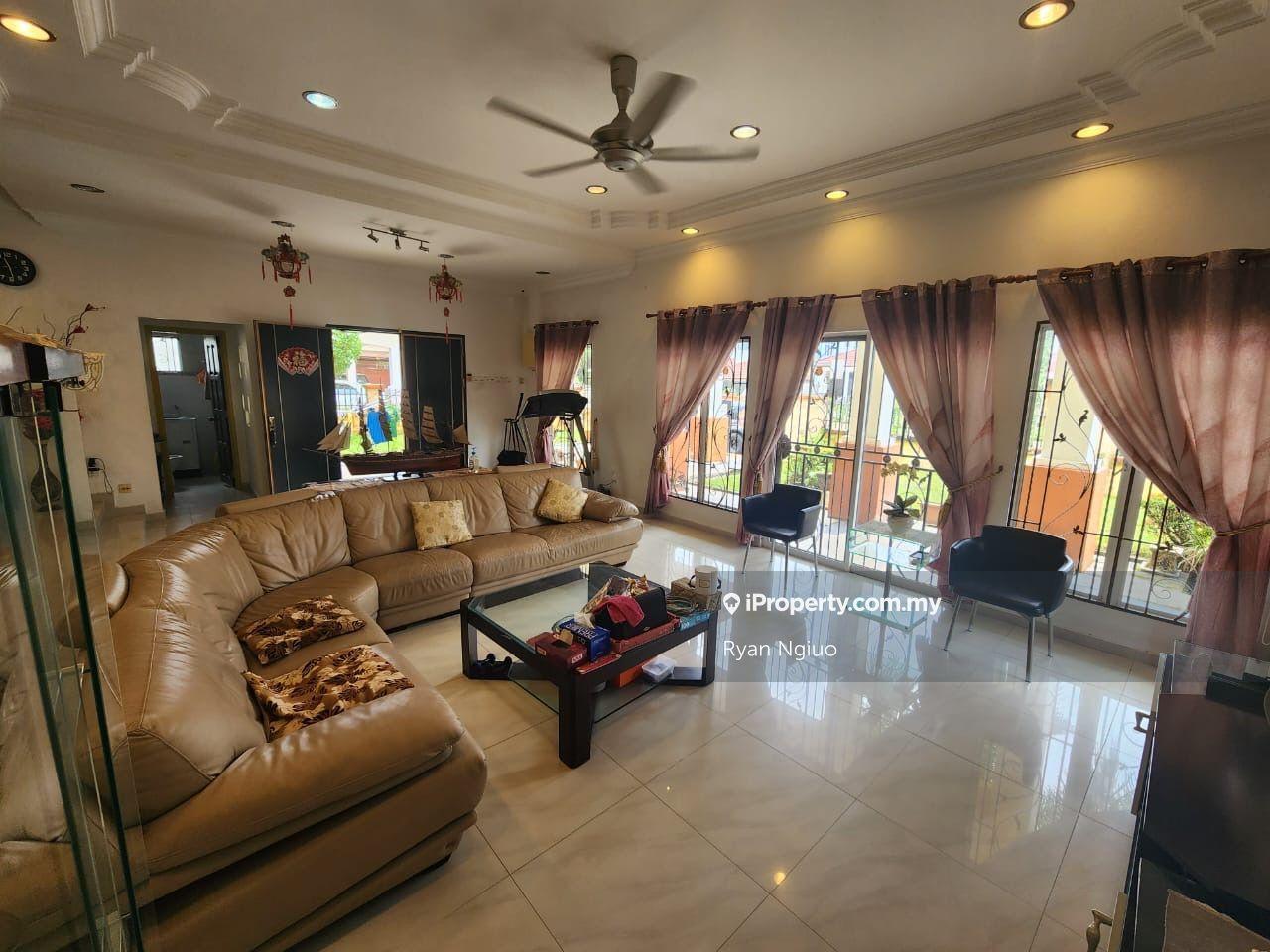 Bungalow House for Sale
