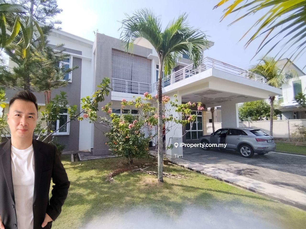 Tight Security Bungalow House. Nice Environment. Welcome Viewing