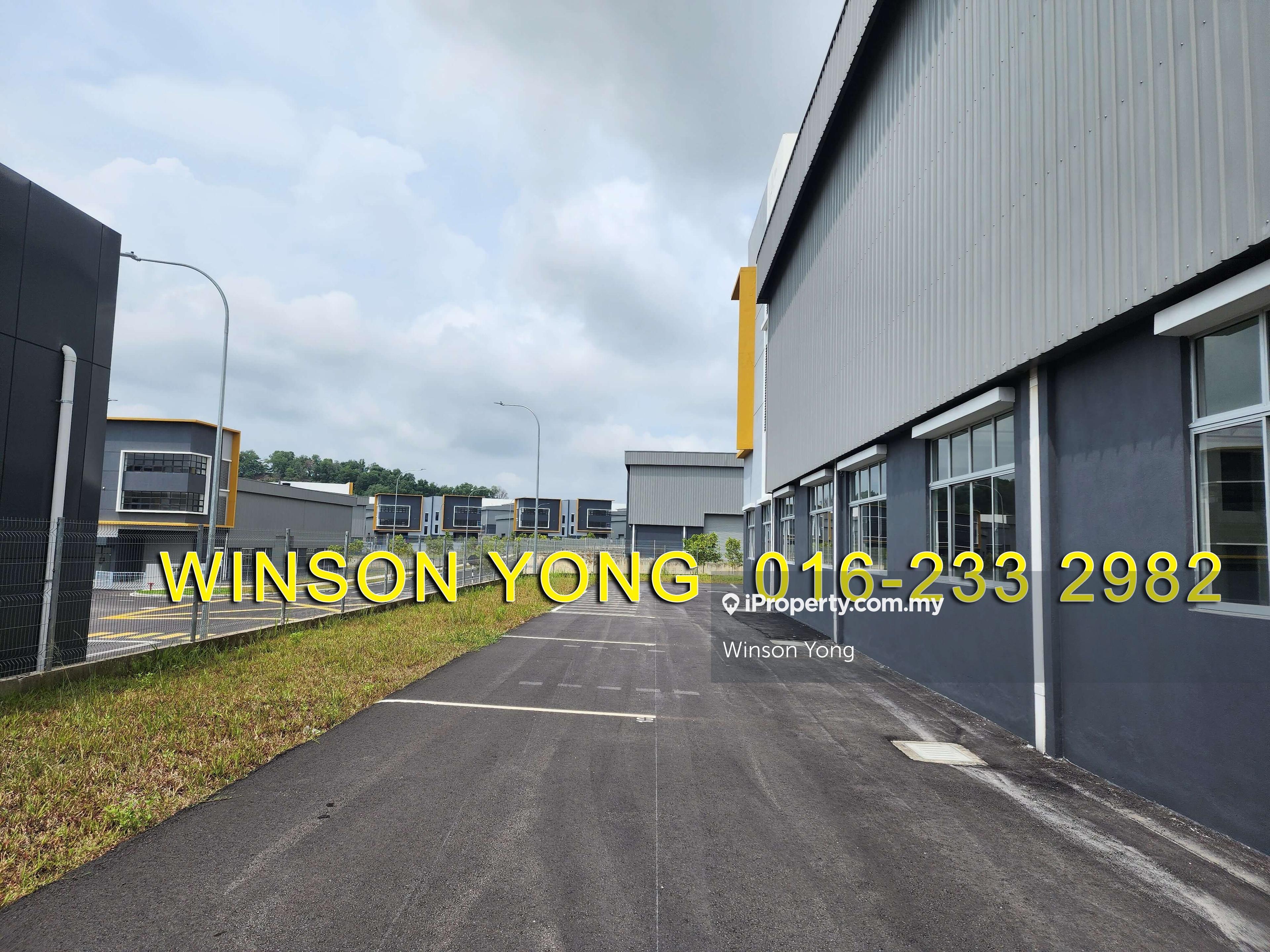 Semi Detached Factory For Rent