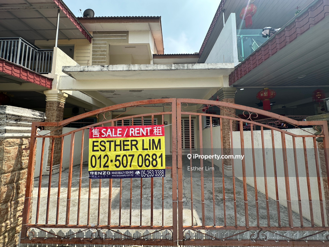 Double Storey Terrace House for Sale in Taman Desa Cahaya Gopeng