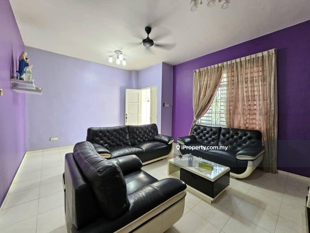 Freehold, 2 storey terrace house 20' x 70' , Cheng Bestari, Melaka