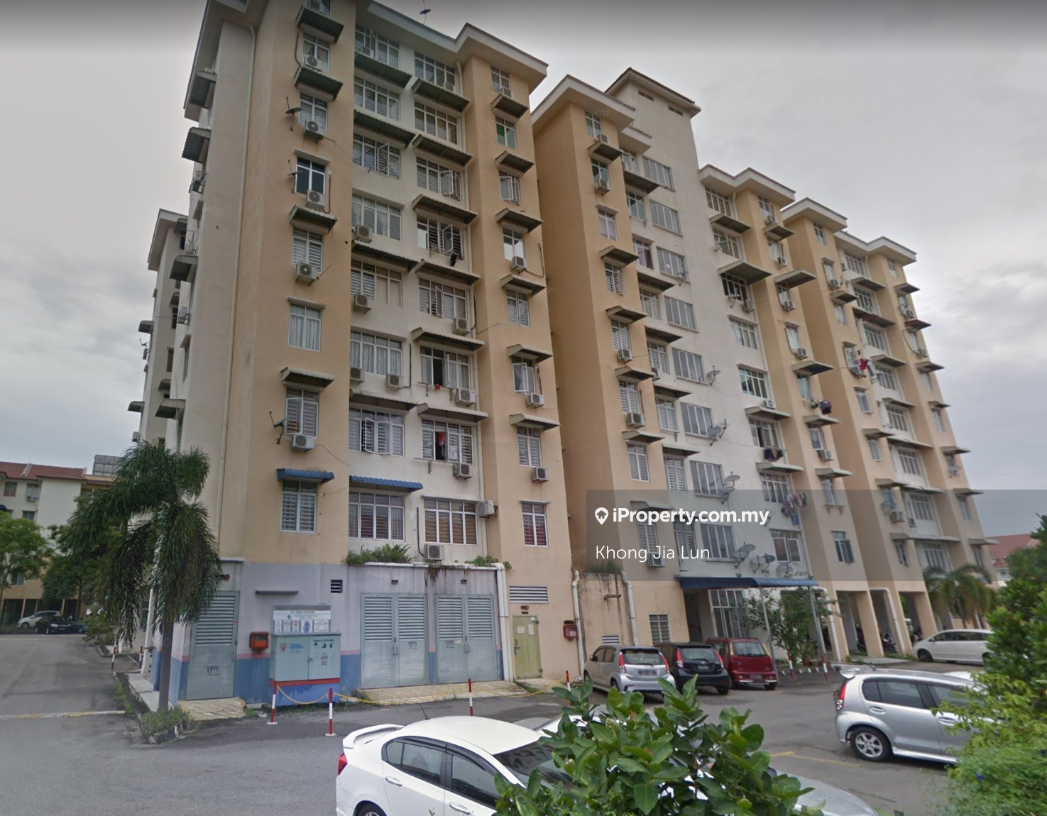 Strategic and convenient Location
