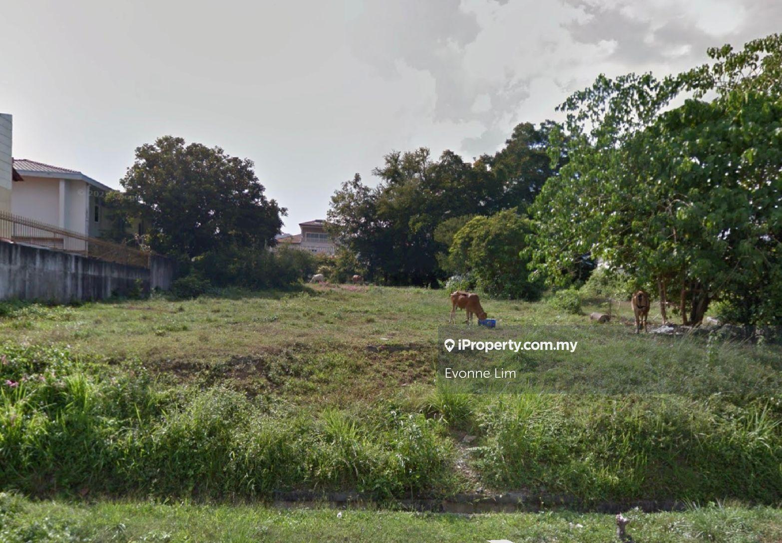 Bungalow Lot @ Minden Heights for Sale