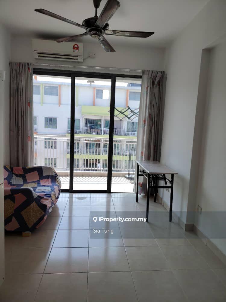 D'Alamanda Condominium for sale
