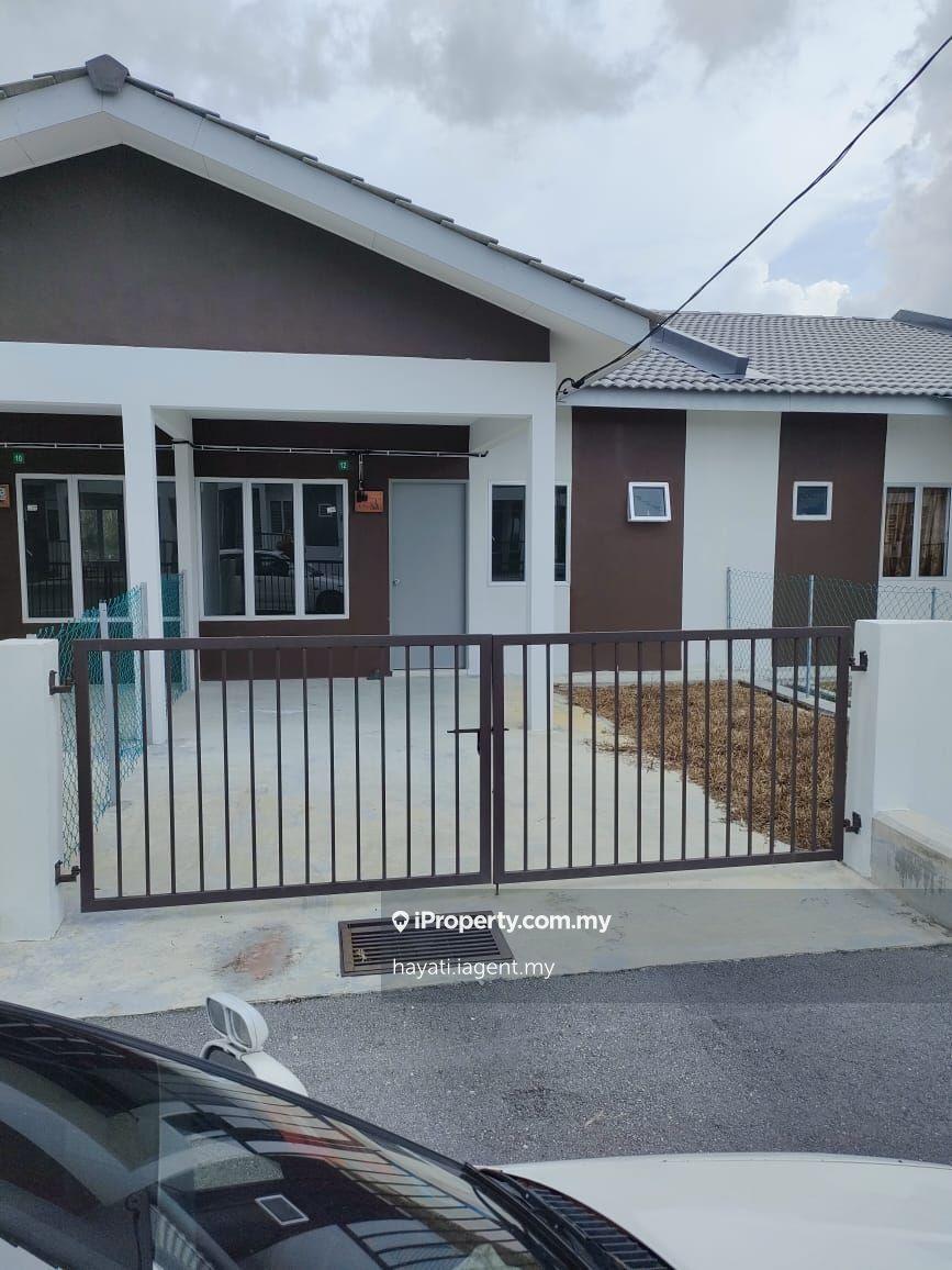 Rumah Teres 1 tingkat Mampu Milik - Taman Mahkota Kampar, Perak 