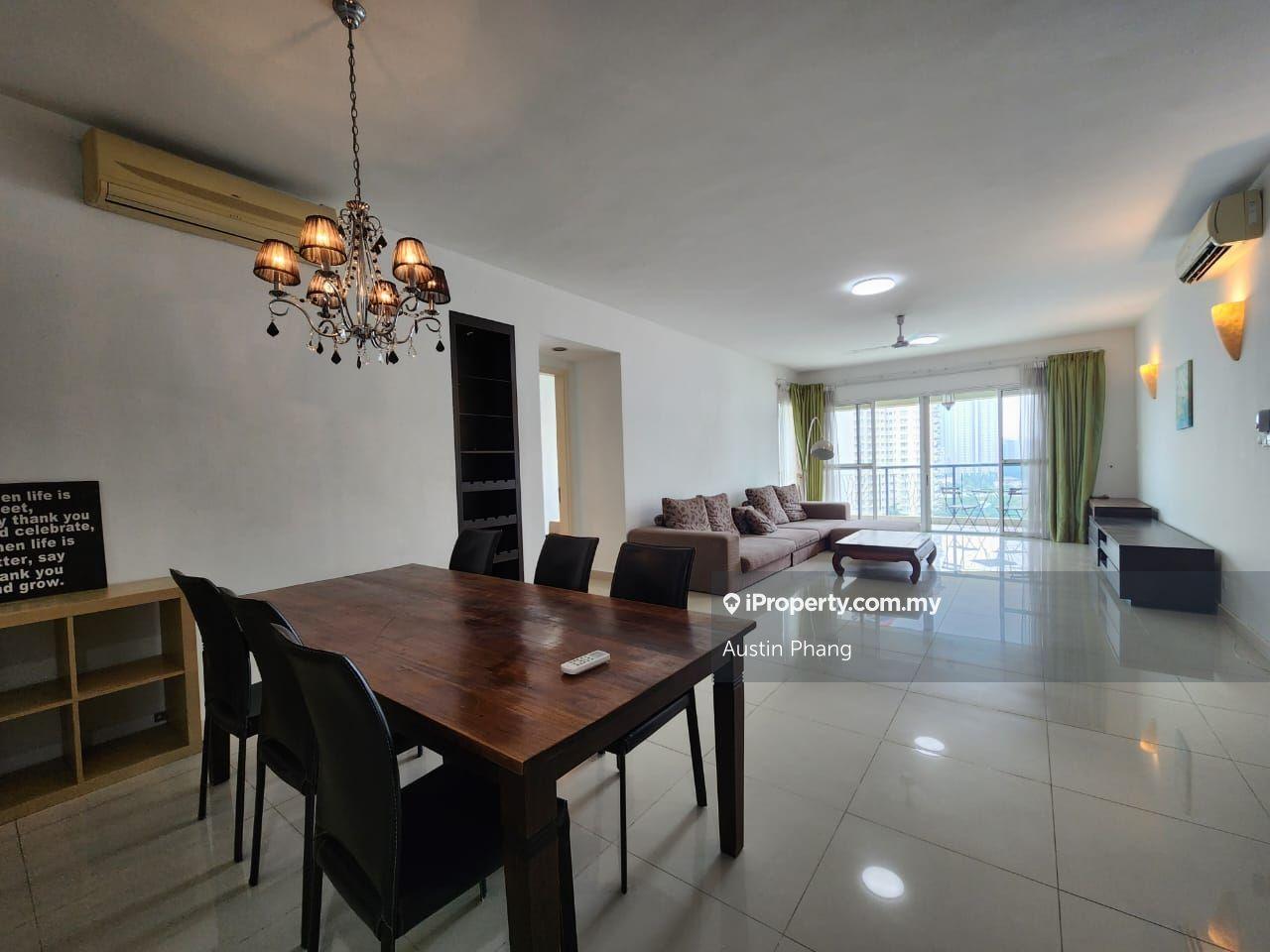 Well Kept Unit! Worth To View!