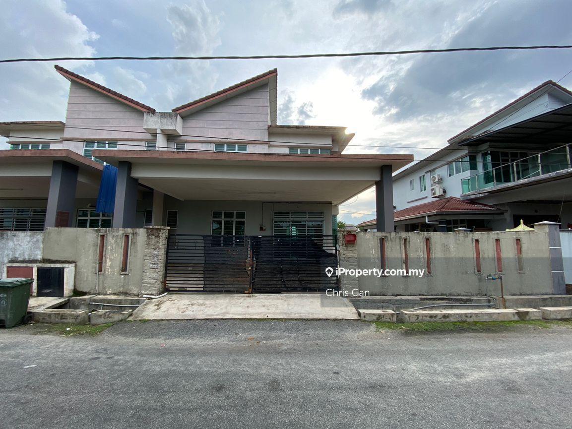 Jalan kampung jawa double storey semi d for rent 