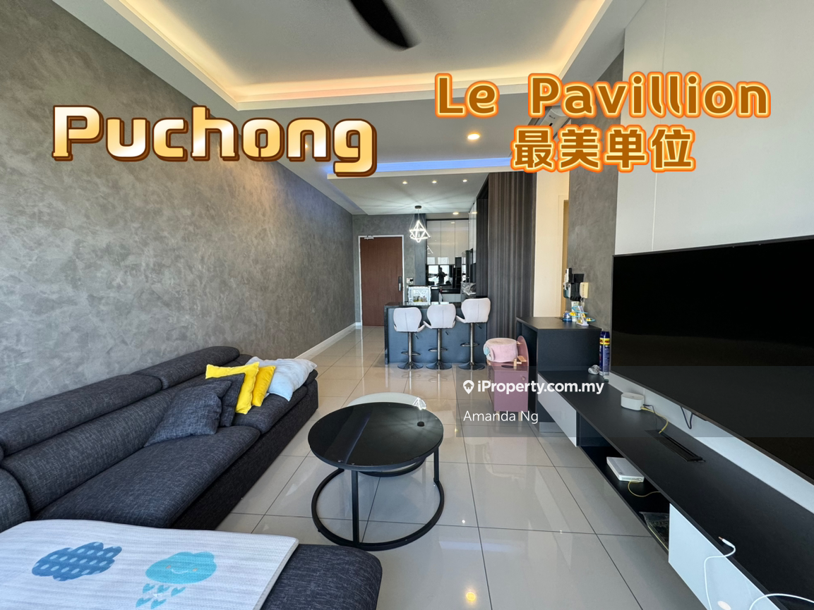 Fully renovation full new high tech fully furnished unit
