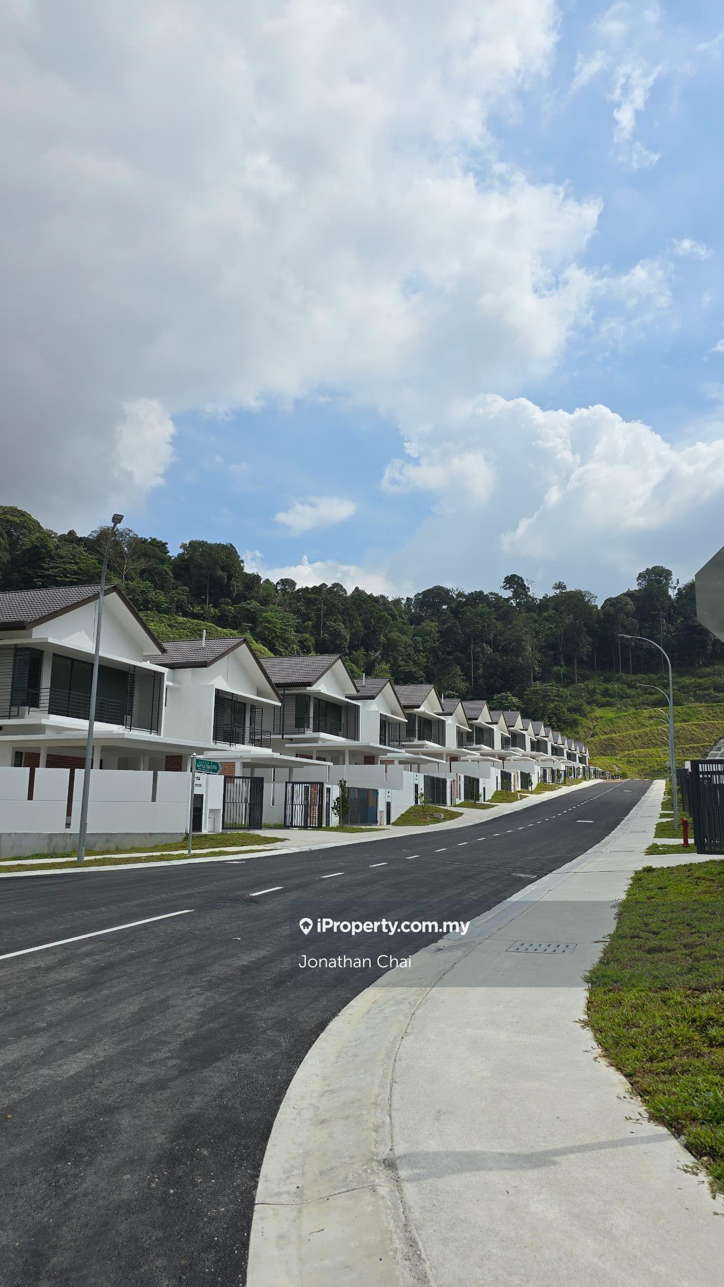 2025 New hill top 2 storey semi d completed with ccc