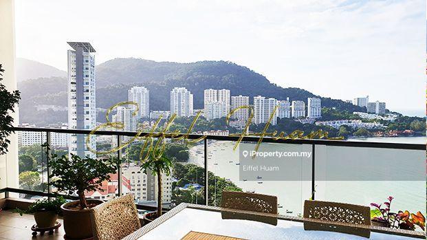 Beachside Condo with Breathtaking views