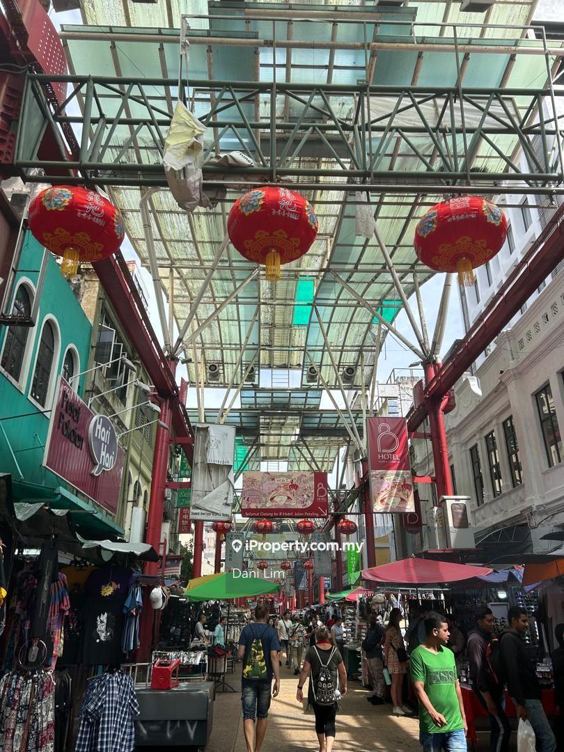 Hot area Jalan Petaling shop for sale