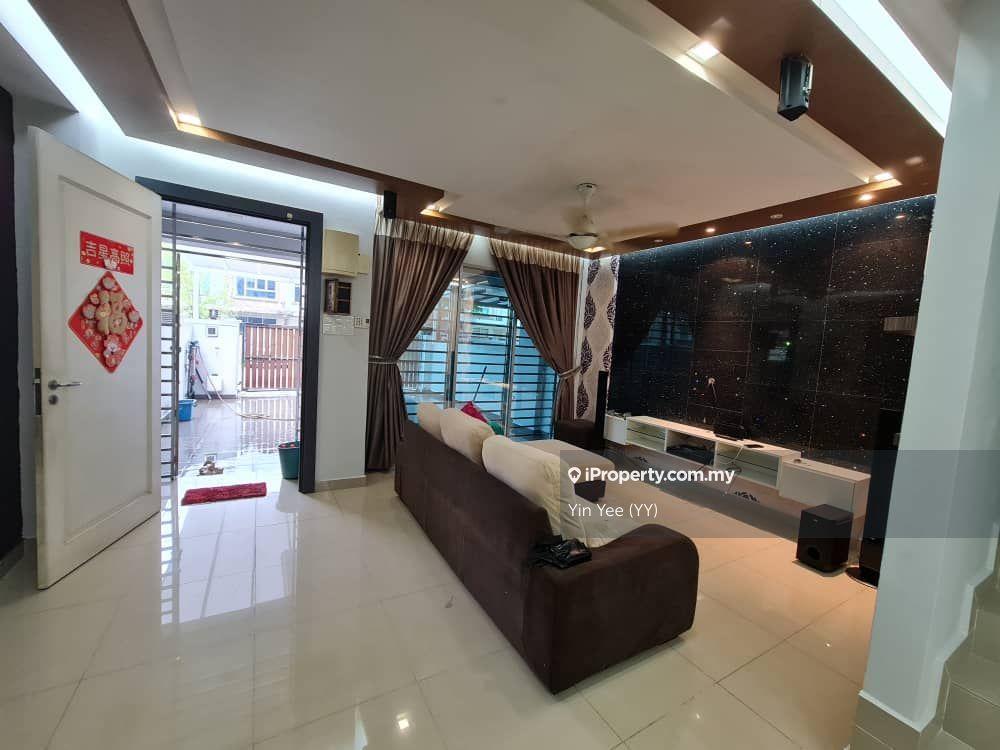 Well-Maintained 2-Storey Terrace at Taman Lestari Putra