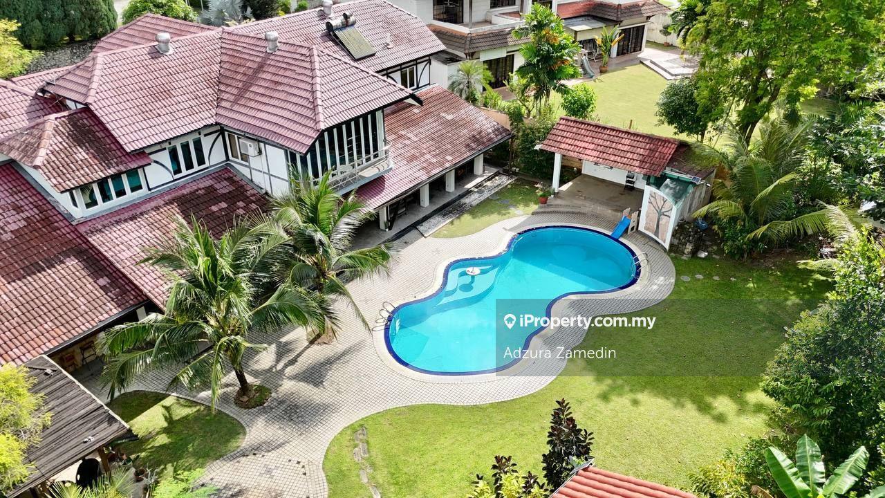 Luxury Beautiful Double Storey Bungalow Kgsaas, Seksyen 13, Shah Alam