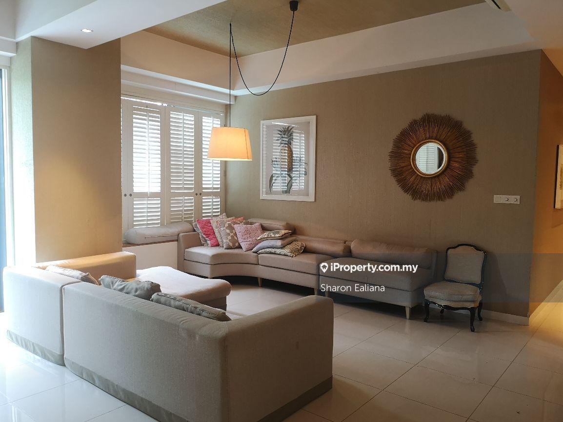 Verdana is a low density development located in the heart of Dutamas. 