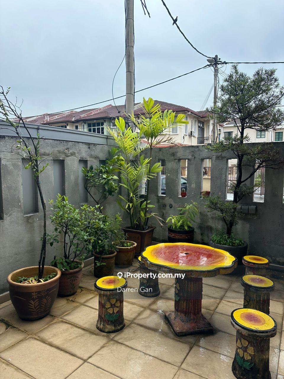 Double Storey, Taman Prima Impian , Segambut, Sri sinar