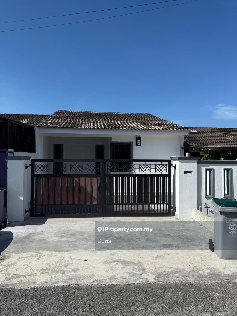 Taman Universiti 1 Storey Lc Fully Renovated For Sale