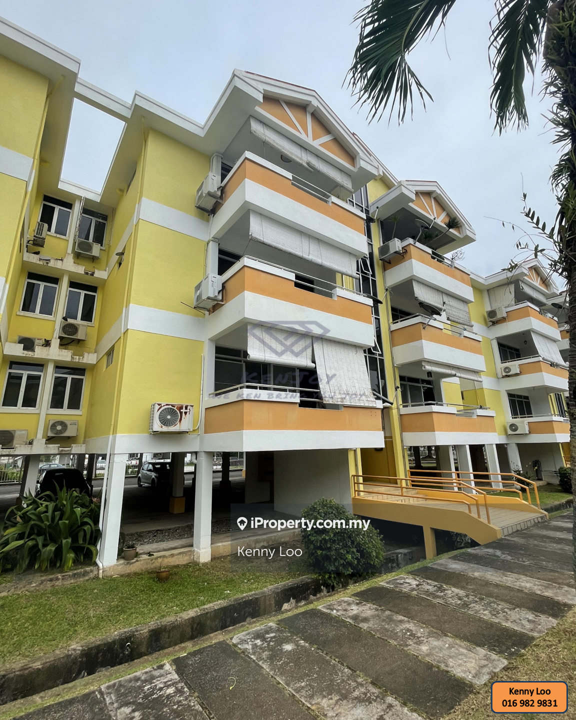 Balcony Level 3 Kondominium Sejahtera @Kuantan