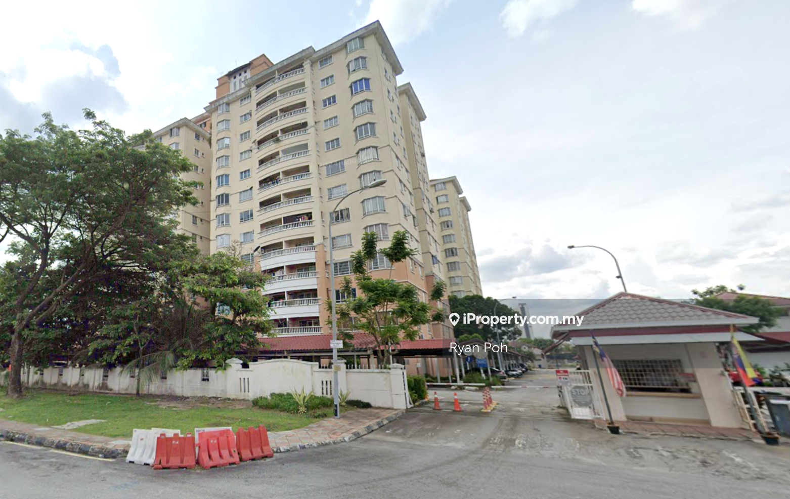 Taman Maluri Pertiwi Indah Corner Renovated Condo for Sale!