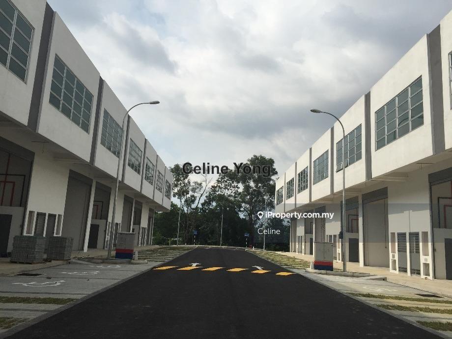 Bukit Serdang Shop For Sale
