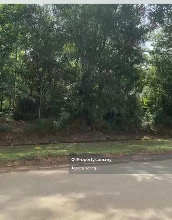 Bukit Beruntung Bungalow Land ( Freehold Next To The Golf Resort)