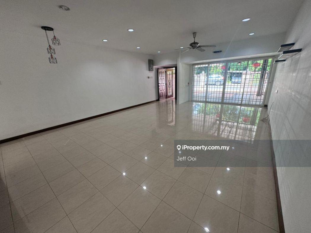 2 storey terrace lebuh midlands pulau tikus 1600sf renovated rare
