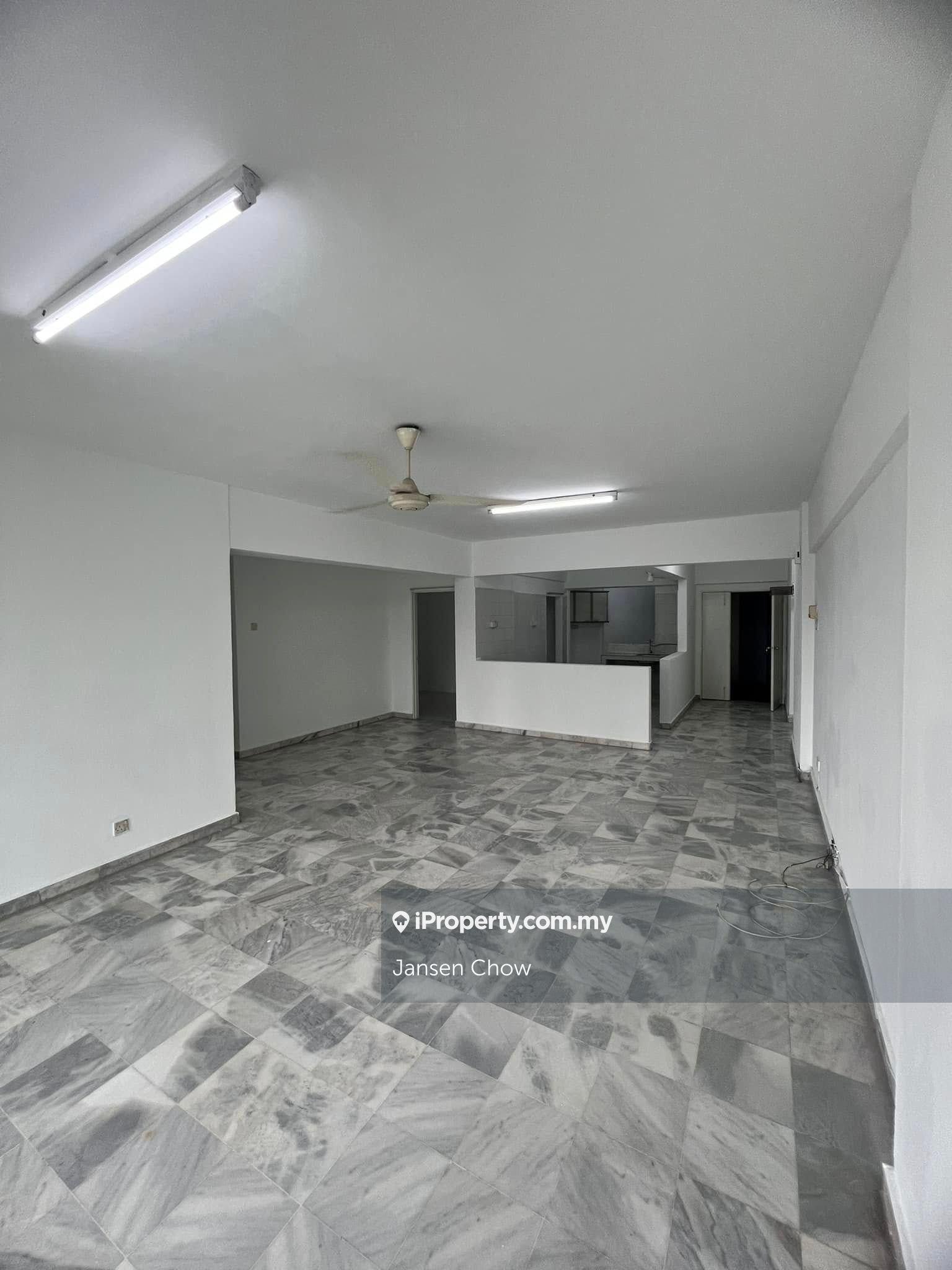 Seri Mas condominium for sale at Cheras