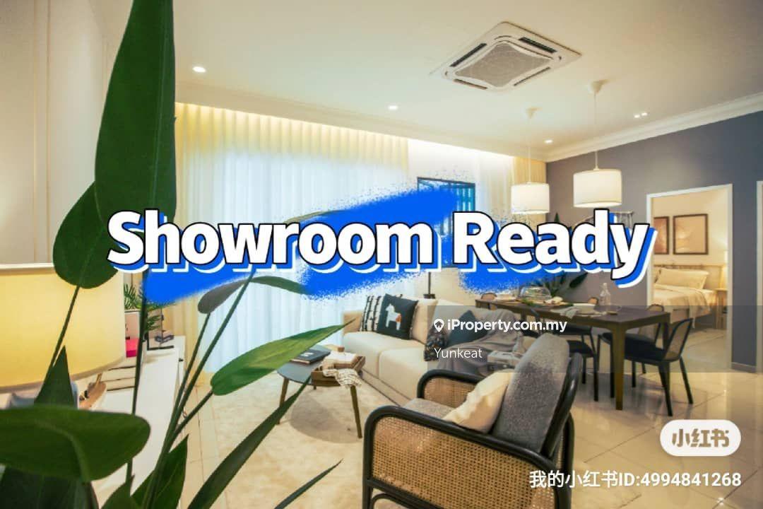 Maldives condominium at Bayan Lepas for Sales 428k First house buyer