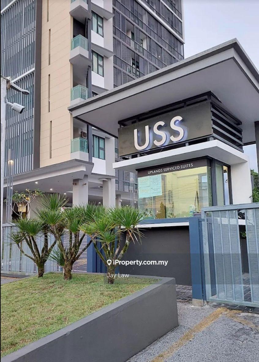 Apartment near swimburne university / spring shopping mall